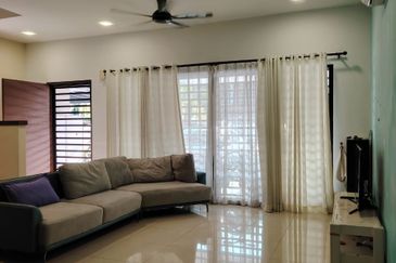 Scarlet @ Bandar Rimbayu