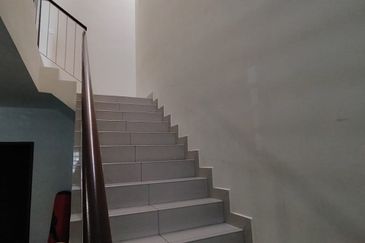 Scarlet @ Bandar Rimbayu