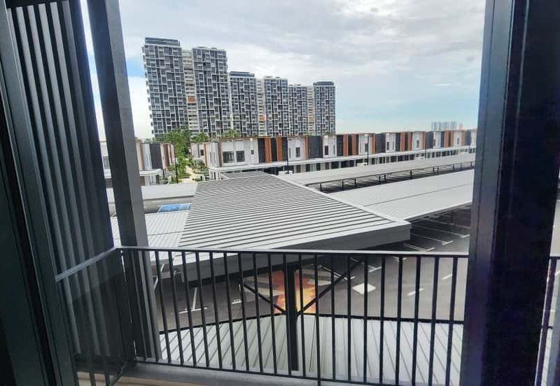 Co-Home @ Eden by The Parque Residences