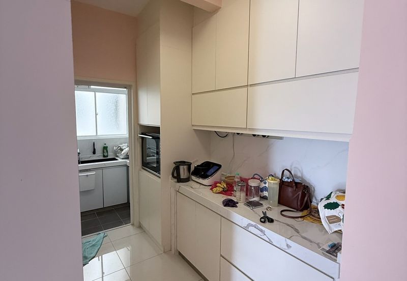 Savanna Executive Suites @ Southville City