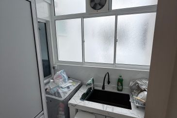 Savanna Executive Suites @ Southville City