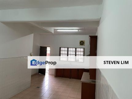 For Sale: 3 Bedroom 2-Storey Terrace House in Jalan SS18, Selangor, Subang Jaya