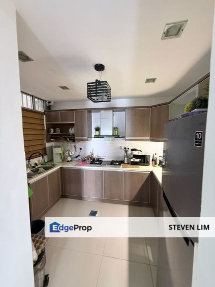 For Sale: 3 Bedroom Condominium in Jalan PJS 1/50, Malaysia, Selangor, Petaling Jaya