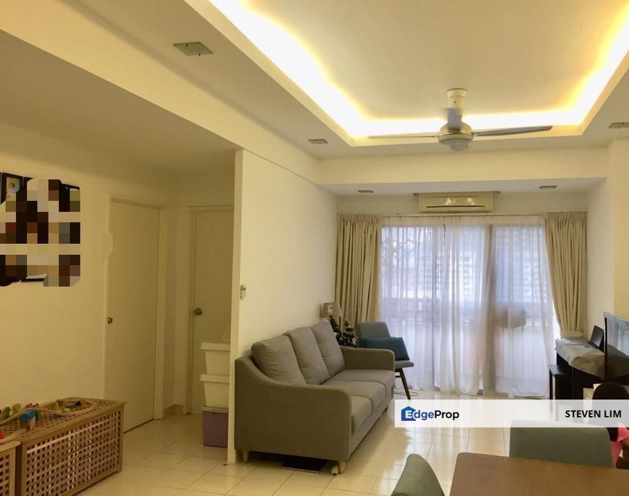 Well maintain unit with 2 car parks, Kuala Lumpur, Kepong