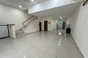 Scarlet @ Bandar Rimbayu