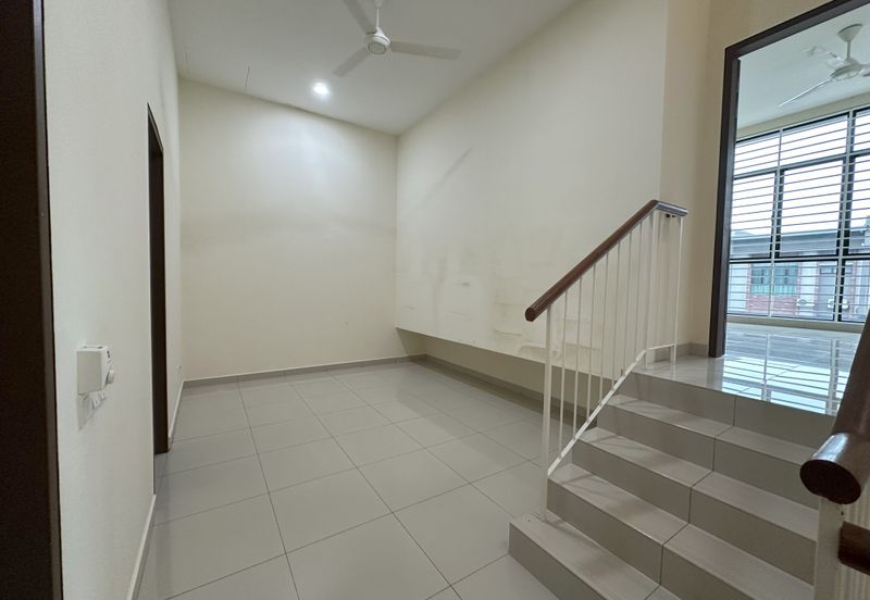 Scarlet @ Bandar Rimbayu