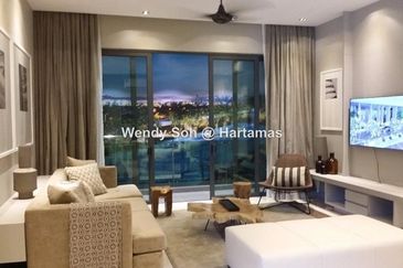 East Parc @ Menjalara