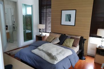 The Residence @ The Glades