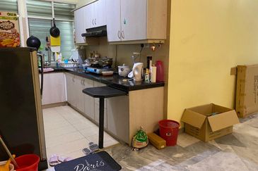 Subang Perdana Goodyear Court 10