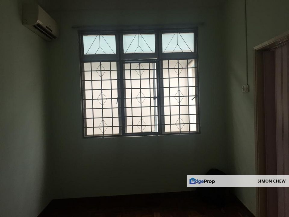 Renovated Well Kept Goodyear Court 10 Subang Jaya, Selangor, USJ