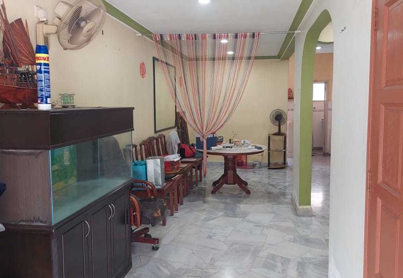 Jalan Putra Permai 10/1 Q