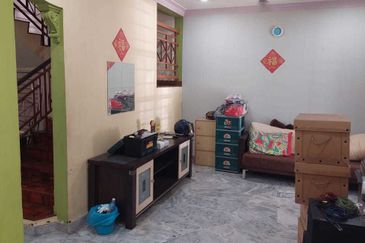 Jalan Putra Permai 10/1 Q