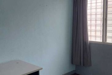 Jalan Putra Permai 10/1 Q