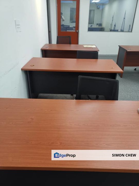 Office at Bandar Puteri 5 with fully furnished for rent good location, Selangor, Puchong