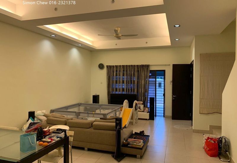 Puchong Bandar Puteri 11 Double Storey House For Sale 