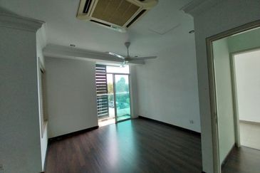 Endlot 2.5 Sty SuperLink Cyprus, USJ Heights, Subang Jaya