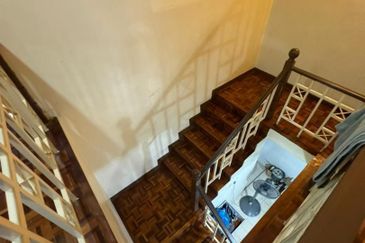 Jalan Putra Permai 10/1 N