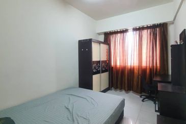 Main Place Residence