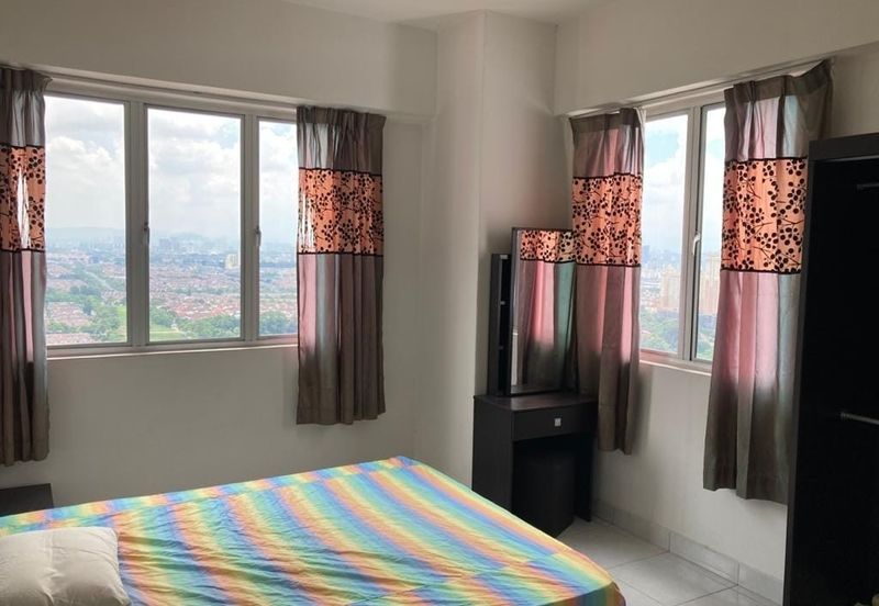 Main Place Residence