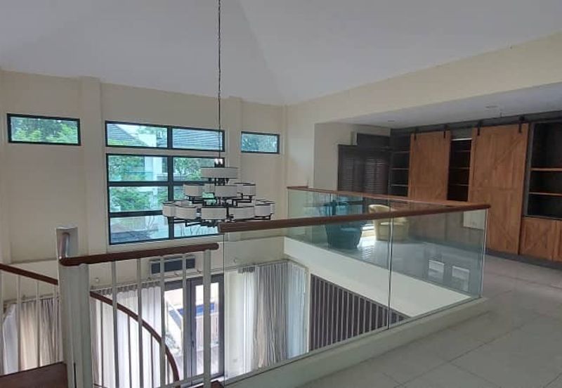 The Villa @ Serai Saujana / Villa Serai Saujana