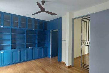 The Villa @ Serai Saujana / Villa Serai Saujana