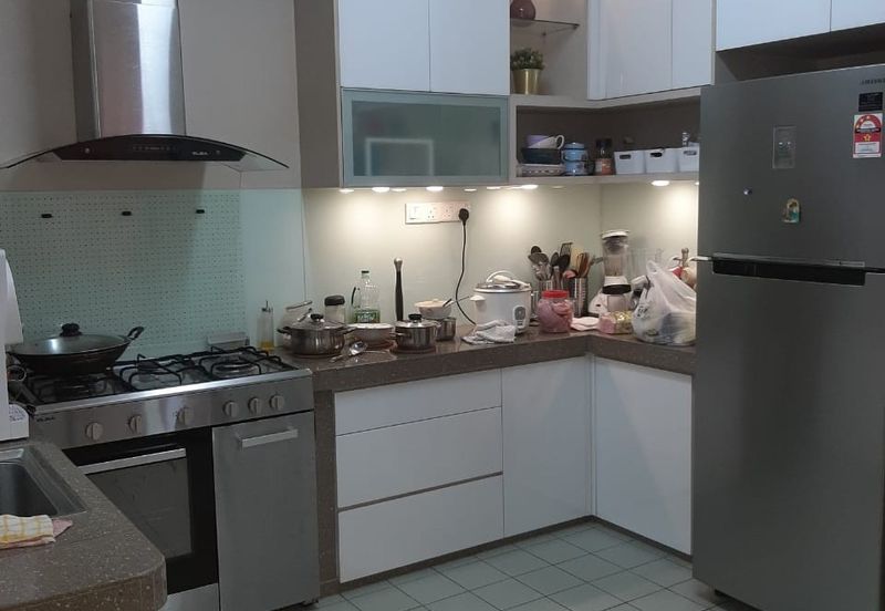 Jalan Putra Bistari 2/5A