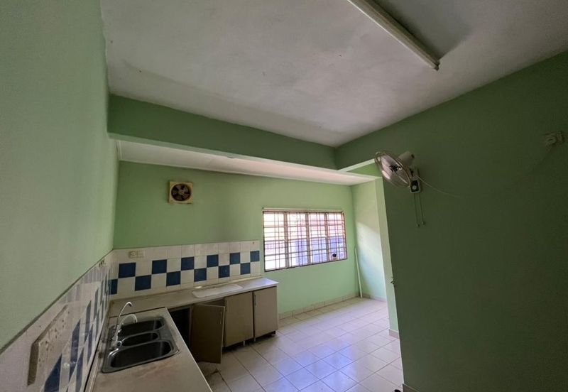 Jalan Putra Indah 9/16