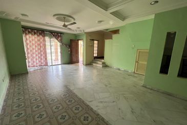 Jalan Putra Indah 9/16