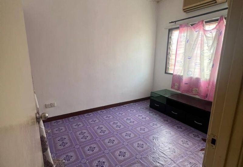 Jalan Putra Indah 9/16