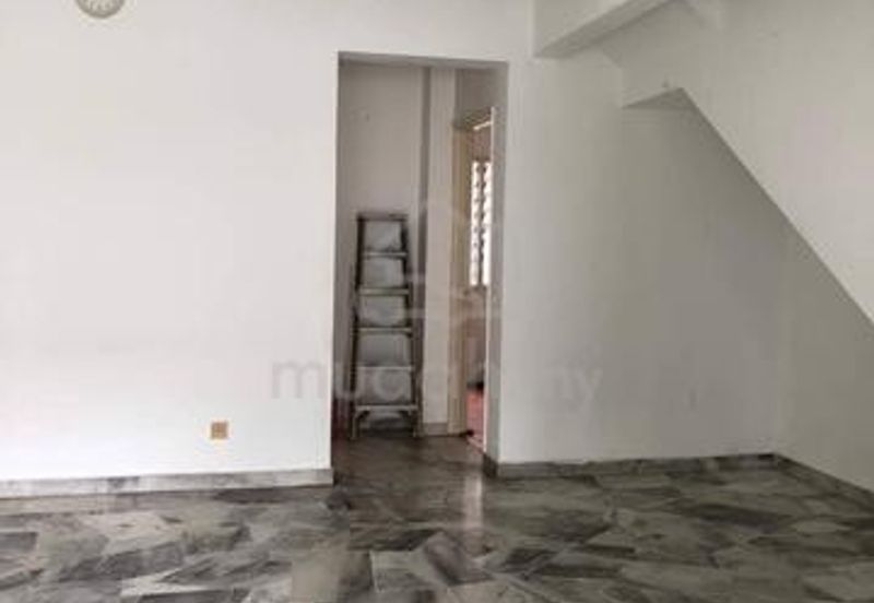 Taman Kinrara Seksyen 4