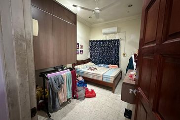 Taman Kinrara Seksyen 1