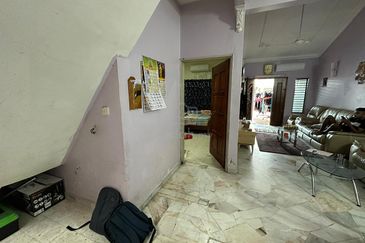 Taman Kinrara Seksyen 1