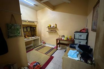 Taman Kinrara Seksyen 1