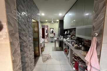 Taman Kinrara Seksyen 1