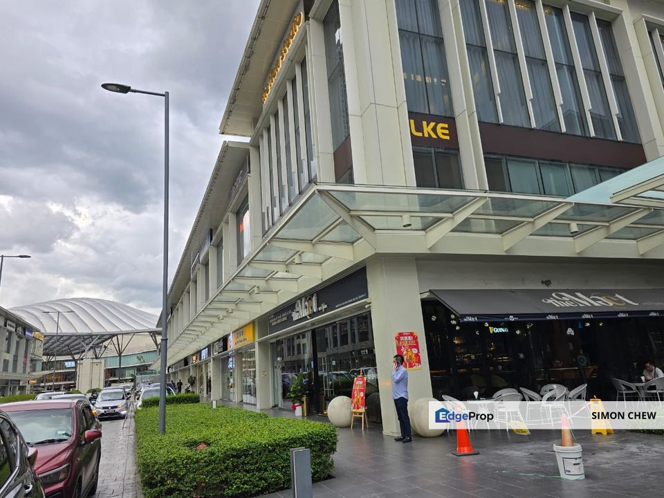 Signature Corner Shop Office With Lift @ Pavilion Bukit Jalil KL, Kuala Lumpur, Bukit Jalil