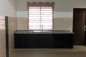 Jalan PJS 11/6 (Lagoon Barat) 