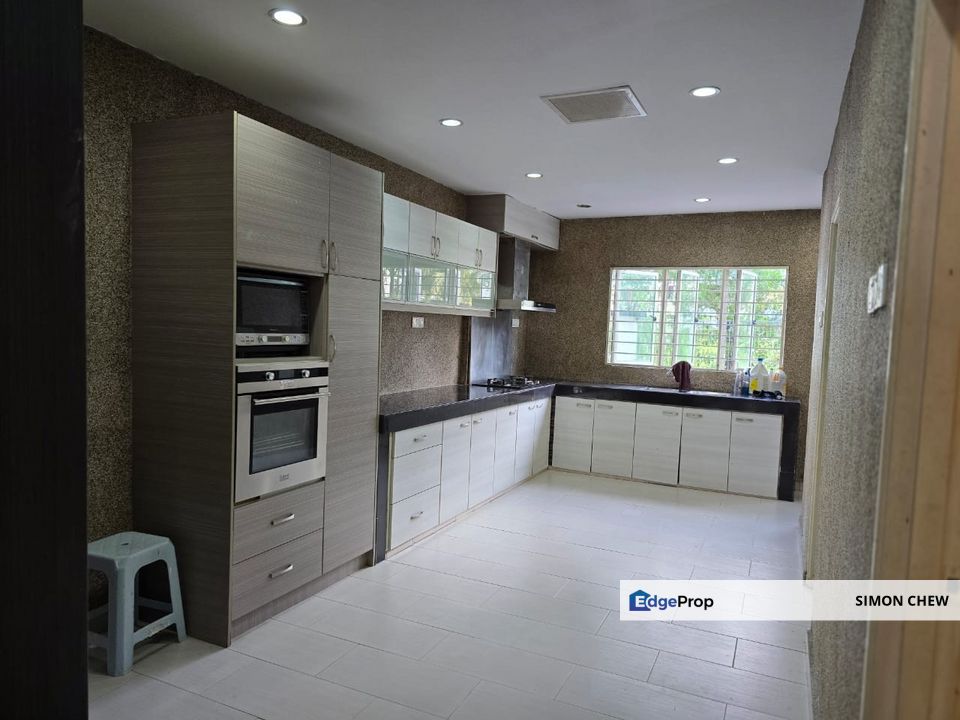 2.5 Sty Taman Mutiara Puchong Well Kept & Move In Condition , Selangor, Puchong