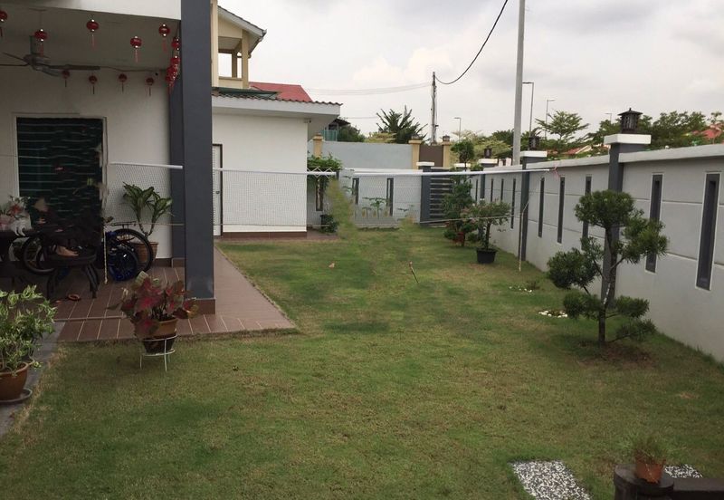 Jalan Puchong Utama 3/2A 