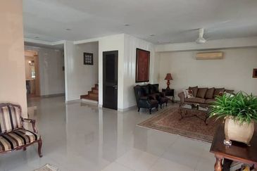 2.5 sty Usj Heights Subang Jaya With Land Well Kept 