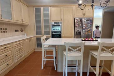 2.5 sty Usj Heights Subang Jaya With Land Well Kept 