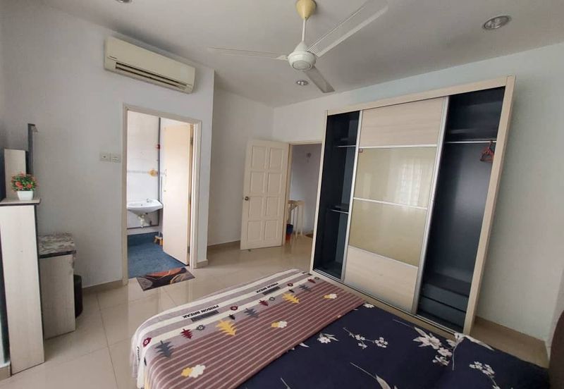 Taman Wawasan, Pusat Bandar Puchong