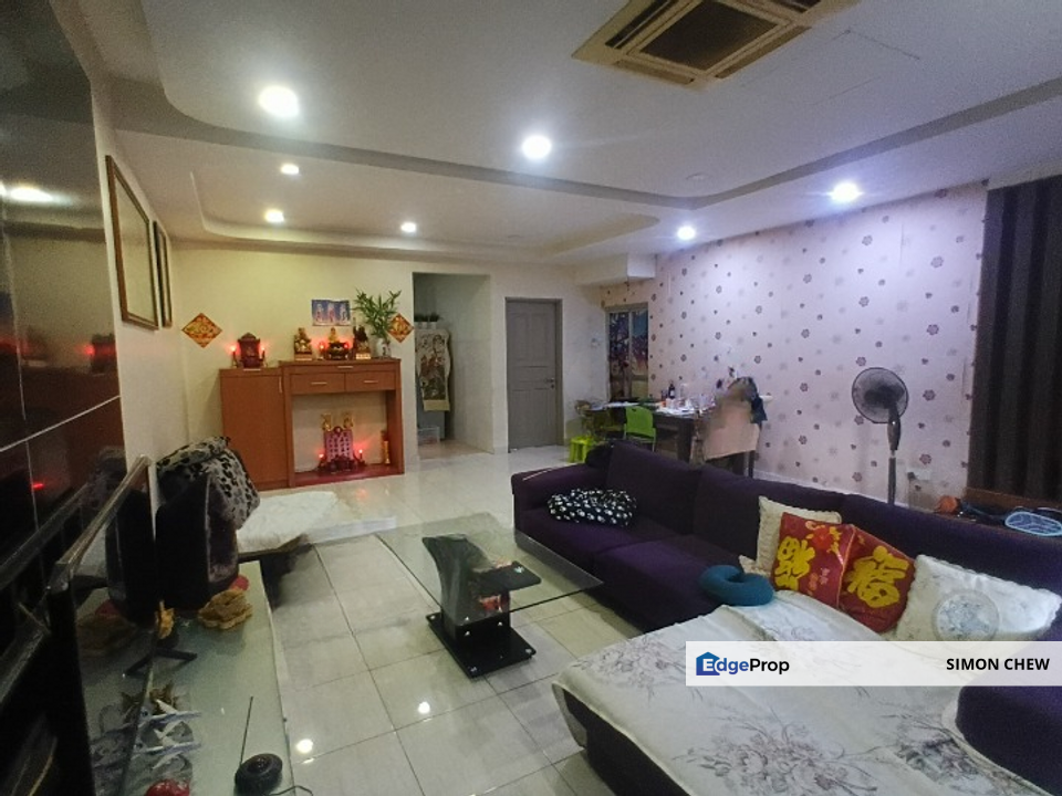 Taman Mutiara Puchong Near to LRT Station & Lotus Puchong , Selangor, Puchong