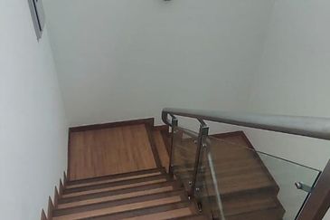 Usj Heights Subang Jaya 2.5 Sty For Sale 