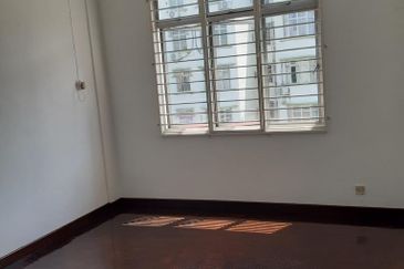 Subang Perdana Goodyear Court 9