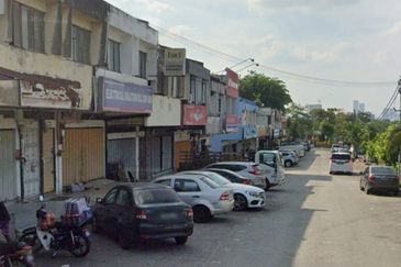 Taman Bukit Kuchai Puchong 2 Sty Shop For Rent 