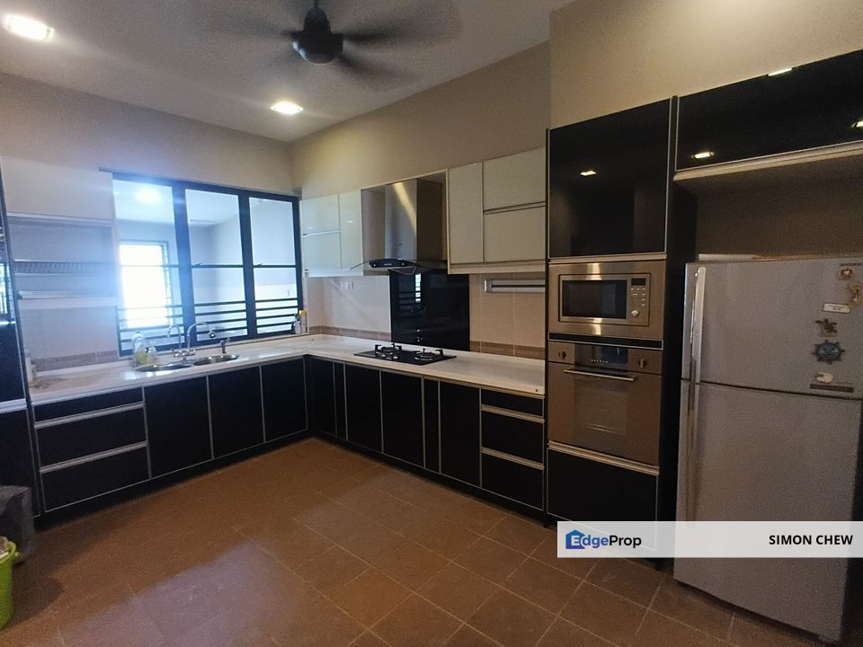 Move In Condition Nice Unit Putra Setia Putra Heights Subang Jaya , Selangor, Subang Jaya