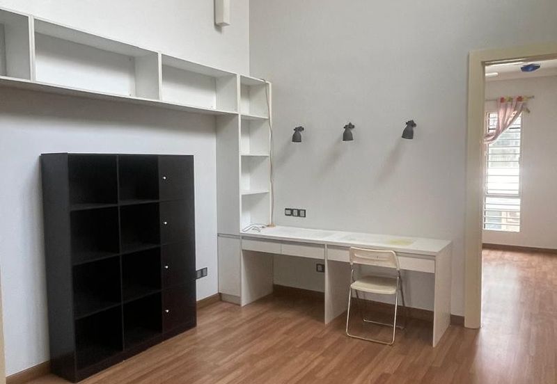 Jalan Putra Harmoni 1/2 