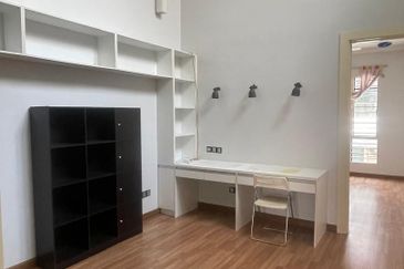 Jalan Putra Harmoni 1/2 