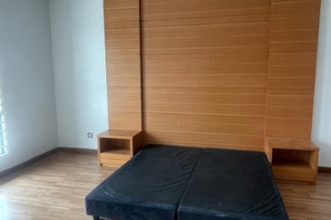 Jalan Putra Harmoni 1/2 