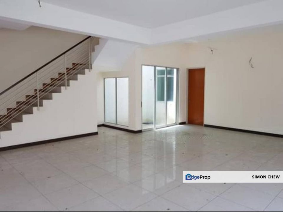 Amanria Puchong Batu 14 superlink house 3 storey for rent , Selangor, Puchong